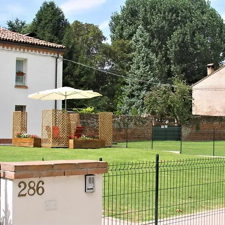 Le Stanze Del Belriguardo Voghiera